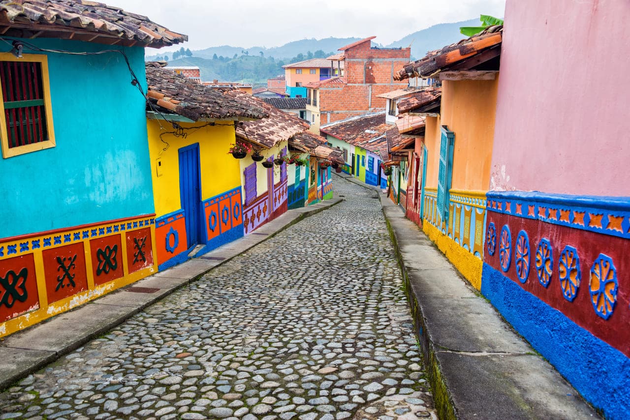 Colombia-Travel-Guide-1 (1)-1